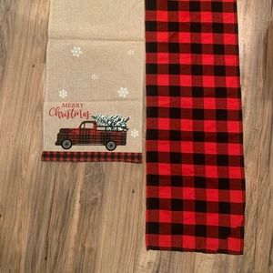 2 Christmas runners!